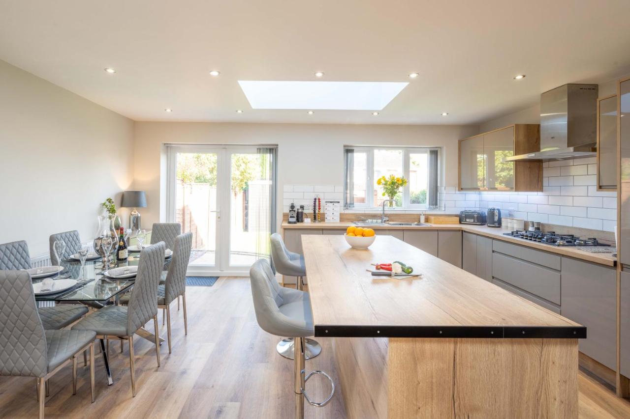 The Oaklands - Luxury Spacious 6-Bed, Near Solihull, Birmingham City, Jlr, Nec, Airport, Resorts World, Hs2 Exteriér fotografie