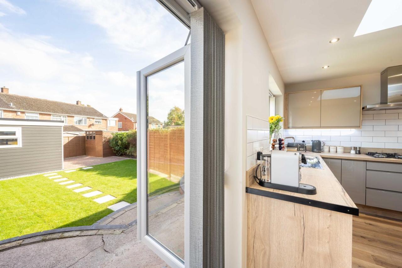 The Oaklands - Luxury Spacious 6-Bed, Near Solihull, Birmingham City, Jlr, Nec, Airport, Resorts World, Hs2 Exteriér fotografie
