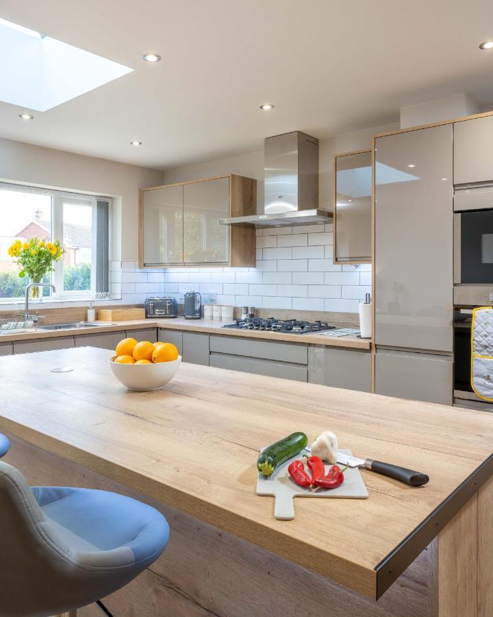 The Oaklands - Luxury Spacious 6-Bed, Near Solihull, Birmingham City, Jlr, Nec, Airport, Resorts World, Hs2 Exteriér fotografie