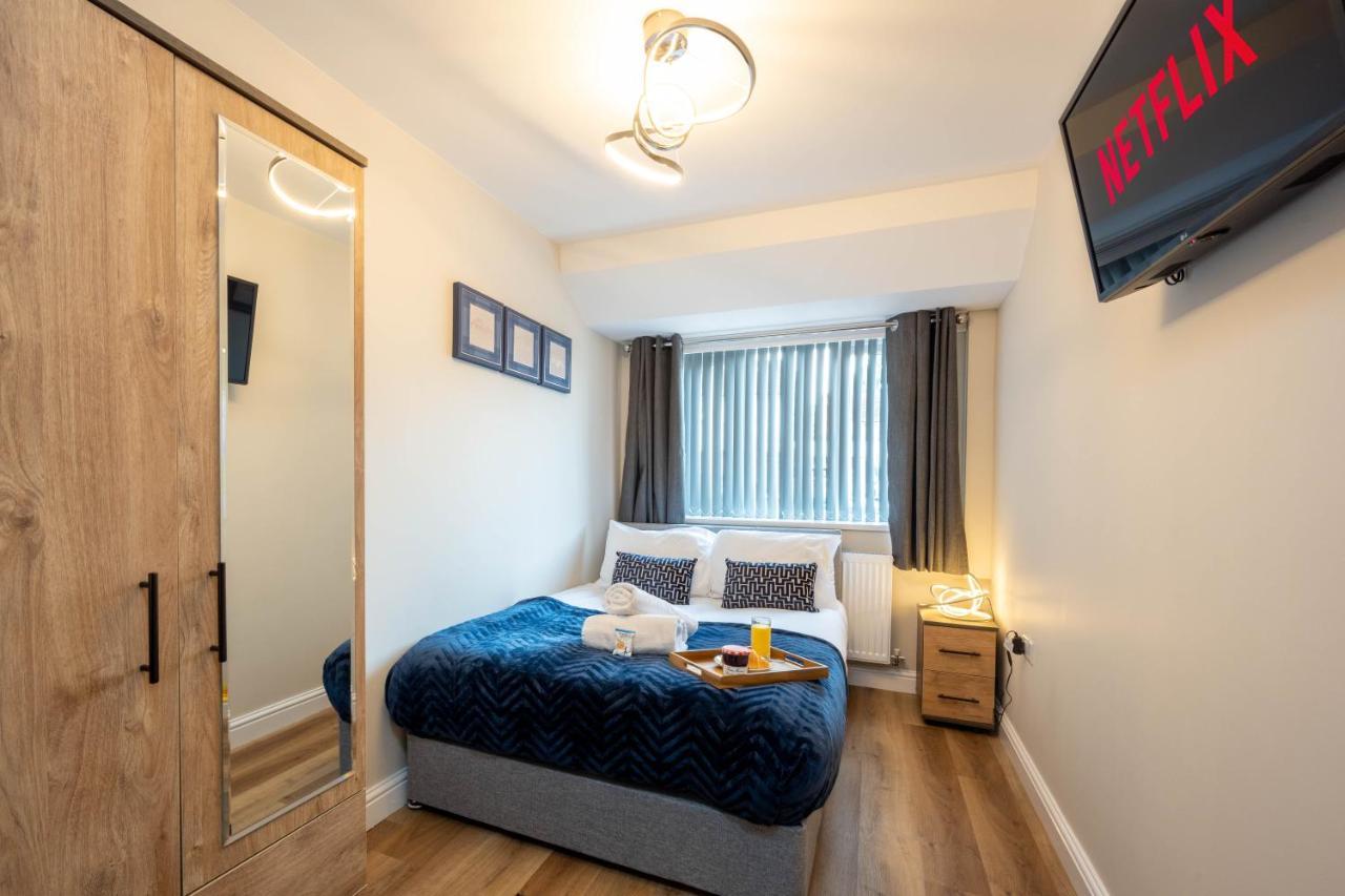 The Oaklands - Luxury Spacious 6-Bed, Near Solihull, Birmingham City, Jlr, Nec, Airport, Resorts World, Hs2 Exteriér fotografie